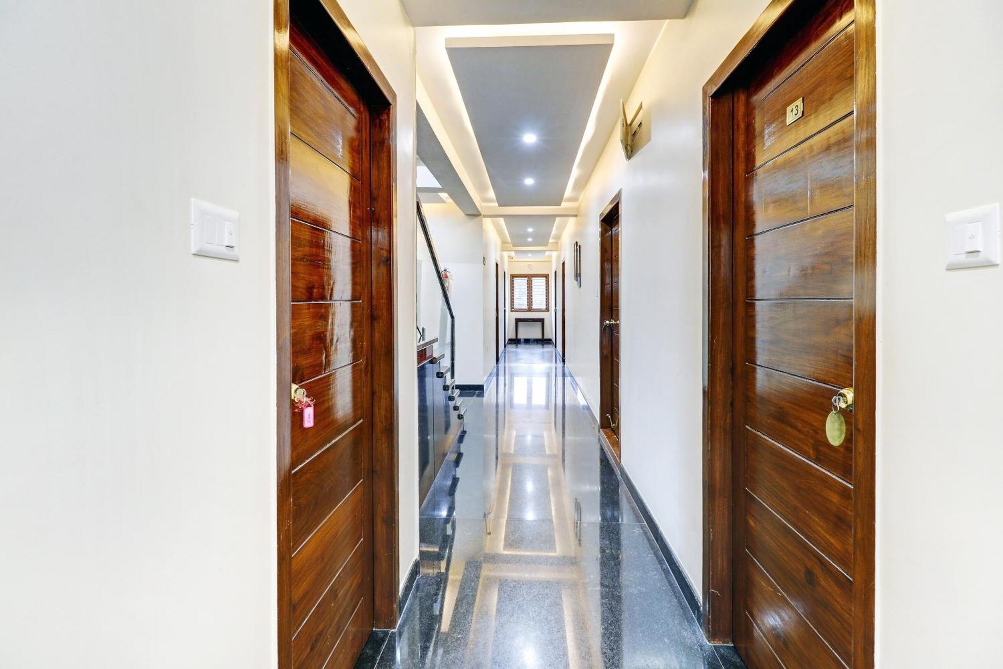 מלון העיר בנגלור Capital O R R Residency מראה חיצוני תמונה