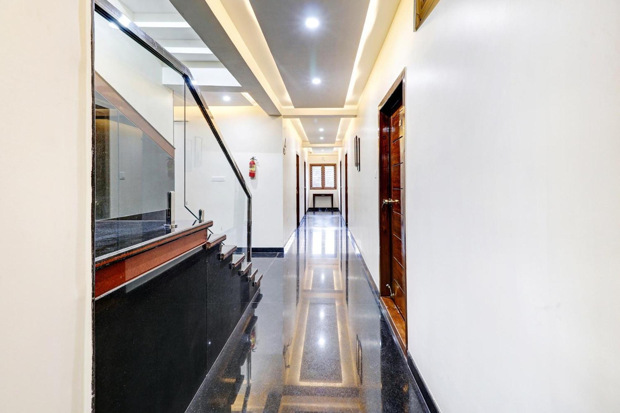 מלון העיר בנגלור Capital O R R Residency מראה חיצוני תמונה